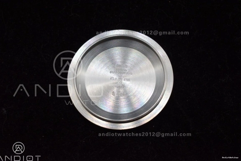 1090 Upgraded ZF 1:1 Best Green A 904L SS 326934 Sky-Dweller on Dial Edition Bracelet SS 0111